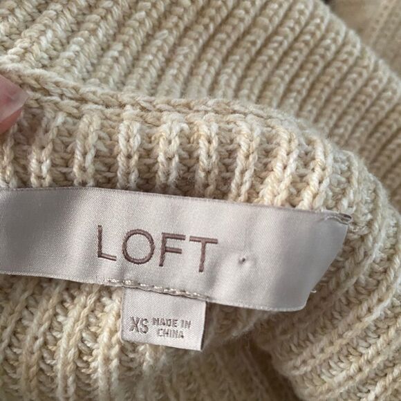 LOFT V-Neck Sweater with Lace-Up Detail collared pullover sz XS neutral EUC - Picture 6 of 13